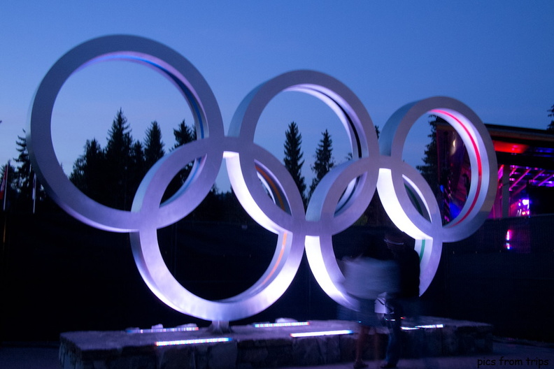 Olympic rings2011d23c015.jpg
